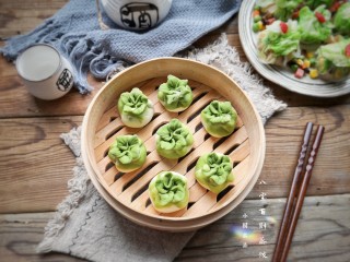 22、八宝百财蒸饺,上桌。