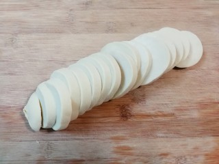 2、十味  青蒜生抽素鸡,素鸡切片