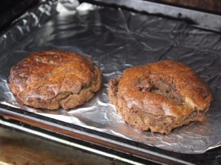 18、健康素食汉堡,烤完后拿出来