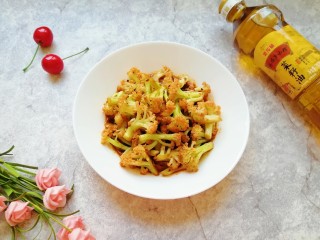 10、豆豉酱炒有机菜花,好吃又下饭。