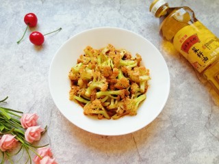 12、豆豉酱炒有机菜花,成品。