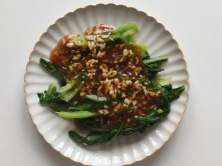 17、蚝油油麦菜,浇在油麦菜上
