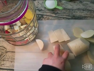 6、四川泡菜,白萝卜随意切块