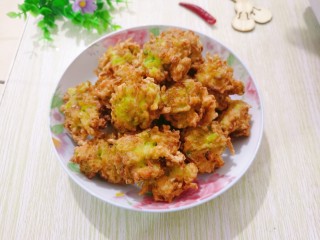 20、萝卜丸子,炸好的丸子