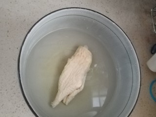 2、梅干菜四季豆,笋干泡水1晚上