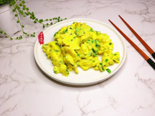 15、小葱炒鸡蛋,次次光盘～～～