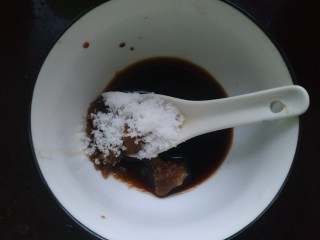 10、木耳炒肉丝,四勺糖