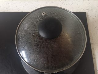 8、自制珍珠奶茶,关火后，焖5分钟