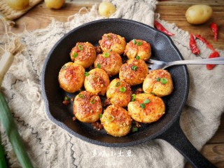 15、多味小土豆,成品。