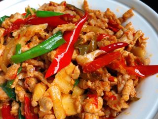 8、泡椒炒肉丝,哇，辣嘘嘘