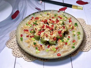 22、蒜蓉蒸丝瓜➕蒜蓉粉丝蒸丝瓜,成品