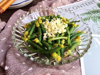 11、凉拌爽口黄瓜苗,完成。