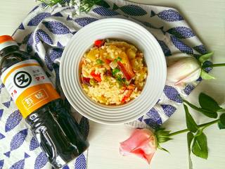 14、腊肉土豆焖饭,成品图。