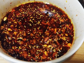 38、鲜辣香菇鸡肉酱 炒菜下饭好帮手,放凉