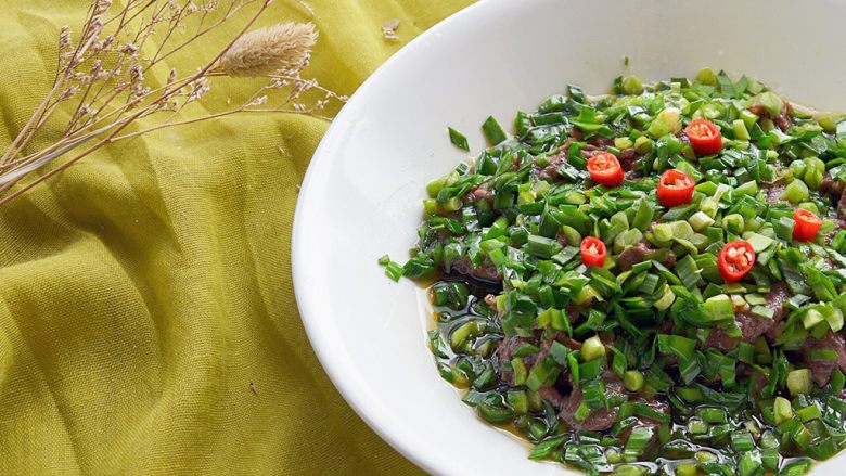 猜着做饭韭香牦牛肉