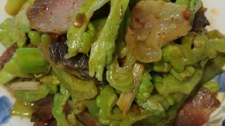苦瓜炒腊肉
