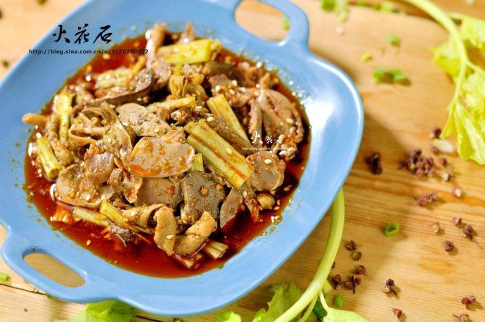 椒麻鸡杂—川菜独特味型的典范