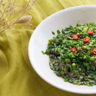 猜着做饭韭香牦牛肉