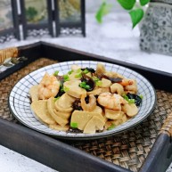 素鸡木耳炒虾仁