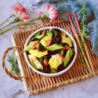 黄瓜木耳炒鸡蛋