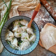 香菇鲜肉大馄饨