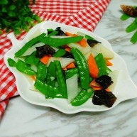 绿色美食素炒三鲜