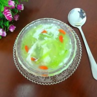 蛋白丝瓜枸杞汤