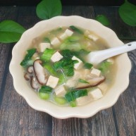 香菇豆腐汤
