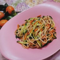 黄瓜凉拌金针菇