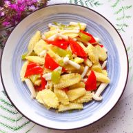 海鲜菇炒玉米笋