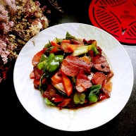 青椒腊肉片