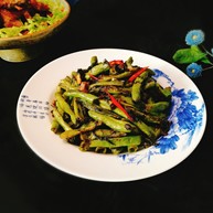 厨房挑战＋素菜～豆角橄榄菜