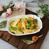 青椒炒腐竹