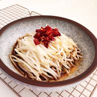 开胃小菜炝拌银丝