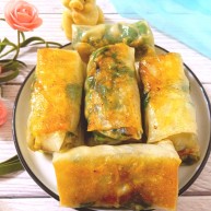 薄皮虾米鸡蛋韭菜盒子