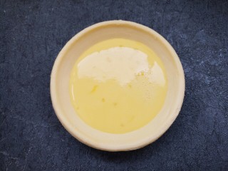 16、葡萄干蛋挞,八分满就可以