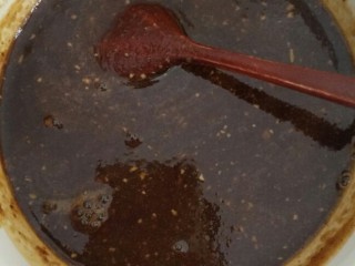 9、温中补血散寒膏,熬30分钟。