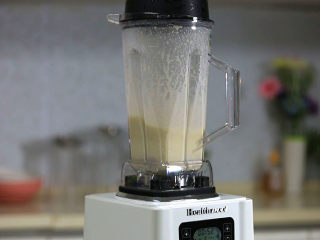 4、百合薏米糊,选择米糊键，打2分半钟即可