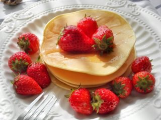 6、奶香松饼（无油无泡打粉）,营养丰富，搭配合理，简单方便