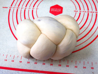 16、松软绵绵滴【可可双色面包】,首尾相接