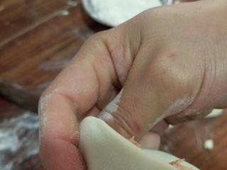 6、家庭版鲜肉包,右手大拇指不能停留在原地，要往前走