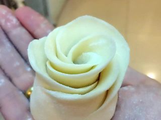 10、第一次蒸包子,镜头拉近一些看