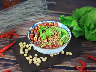 11、肉沫自制酸辣粉,美味就完成啦！
