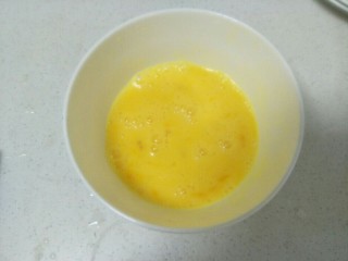 10、西红柿疙瘩汤,鸡蛋打散