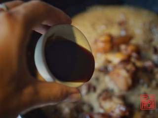 4、永远都做不出姥姥的那个味道的红烧肉,然后，放入耗油