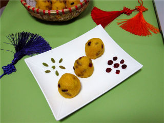 16、粗粮细作的酸甜果干小窝窝,成品图