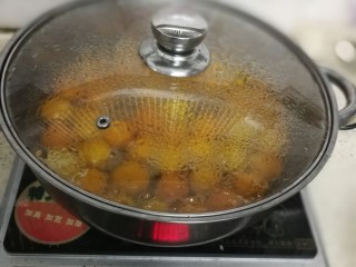 12、糖渍金桔,大火煮开后转开小火