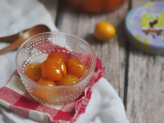 17、糖渍金桔,糖渍金桔.也可以泡水喝