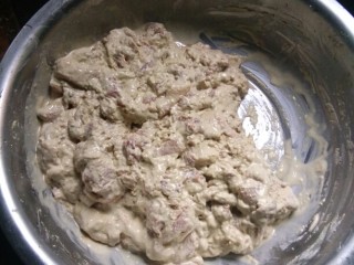 5、《老爸的厨房》之年味酥肉,如果觉得稀了可以适量加入淀粉