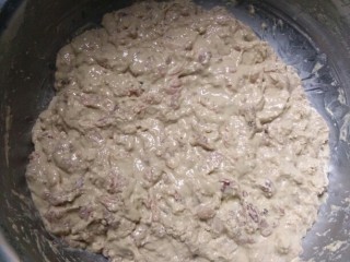 7、《老爸的厨房》之年味酥肉,还是有一定的流动性，不是完全干瘪不动的